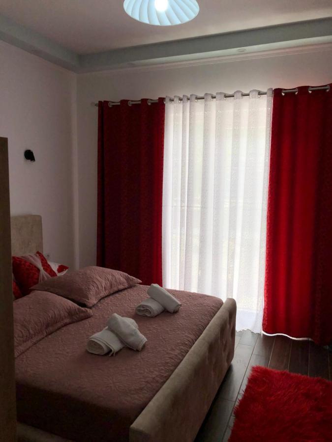 Adriatik Guesthouse Përmet Kültér fotó