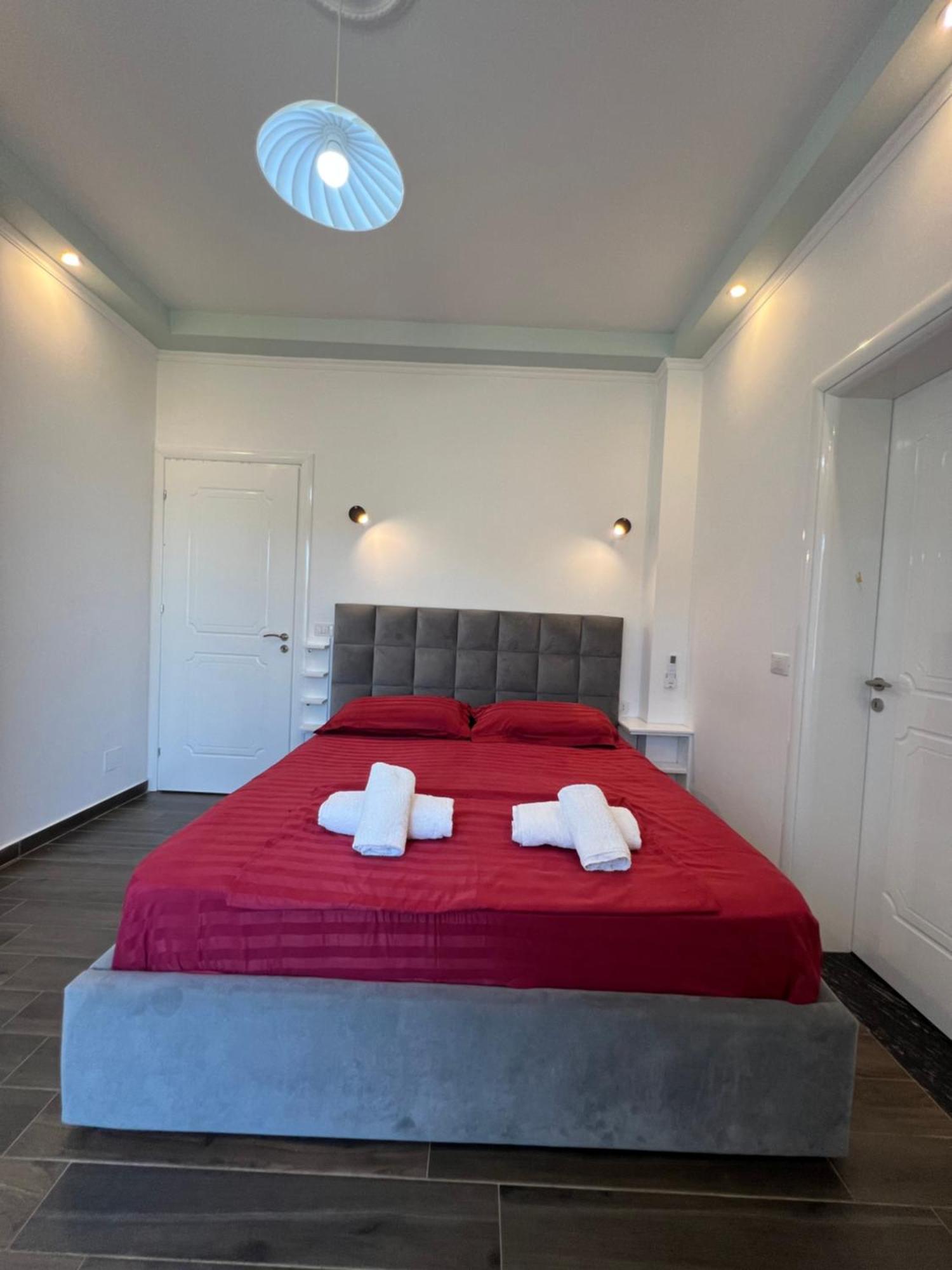 Adriatik Guesthouse Përmet Kültér fotó