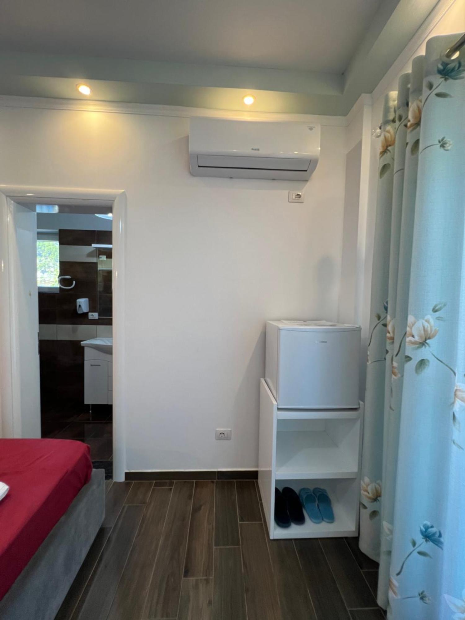 Adriatik Guesthouse Përmet Kültér fotó