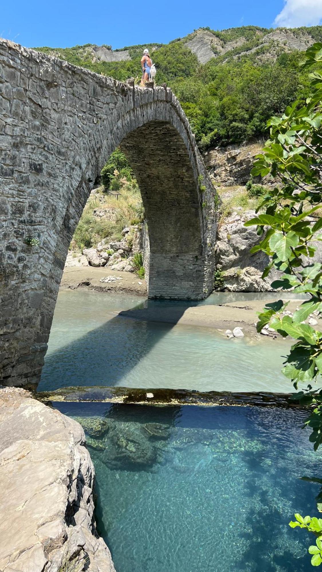 Adriatik Guesthouse Përmet Kültér fotó