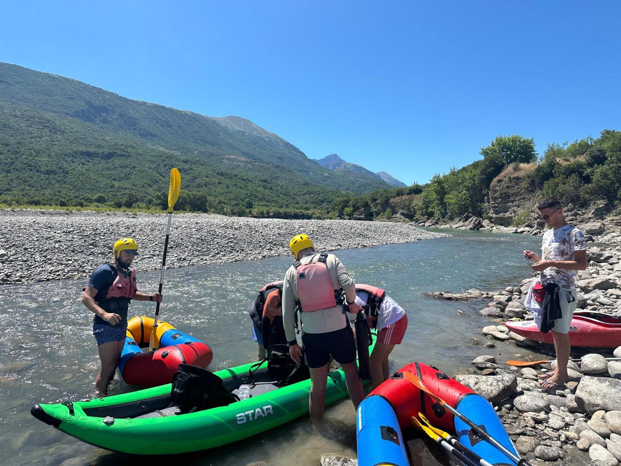Adriatik Guesthouse Përmet Kültér fotó